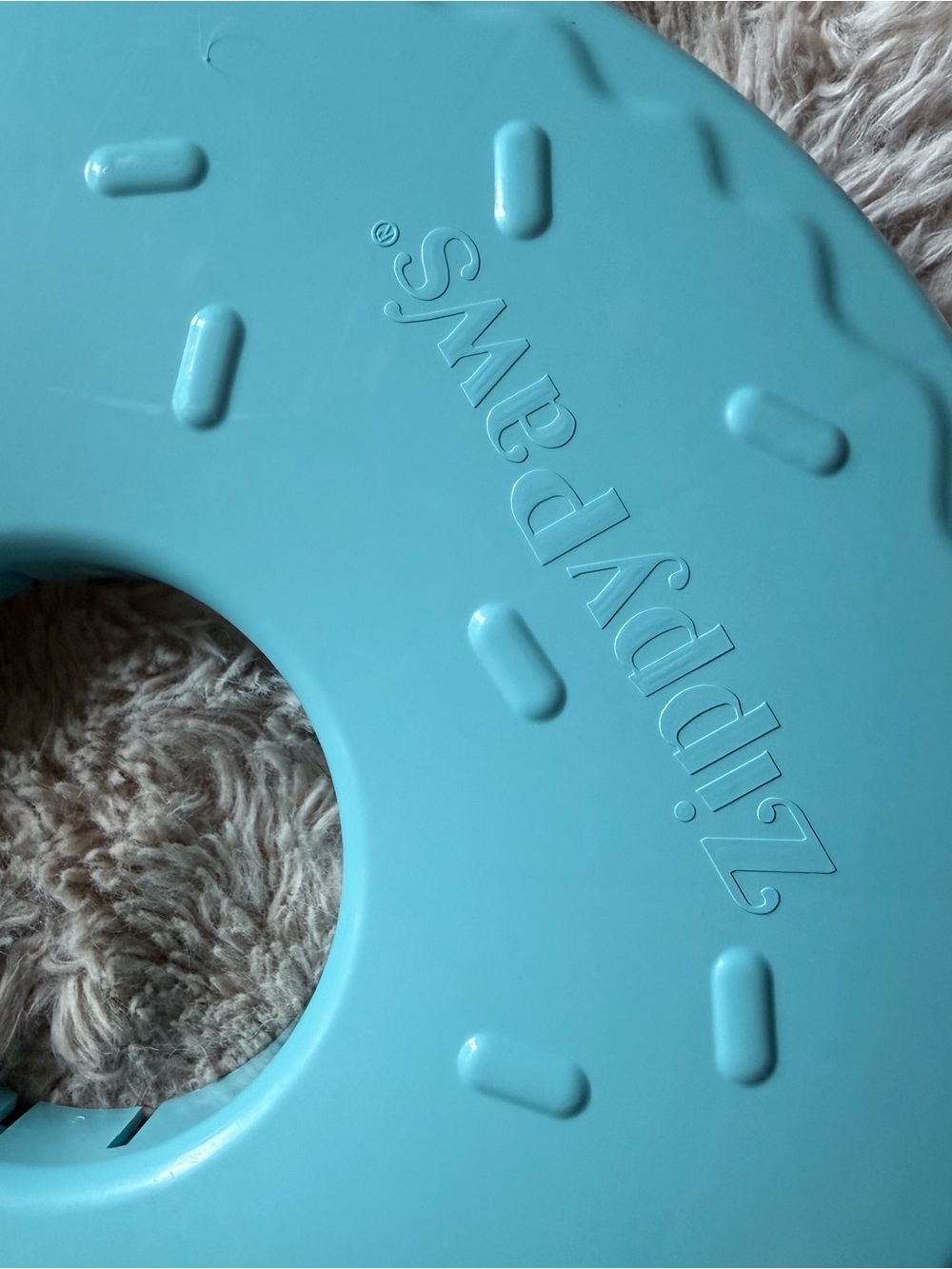 Interactive Dog Treat Puzzle Toy - Picture 5 of 6